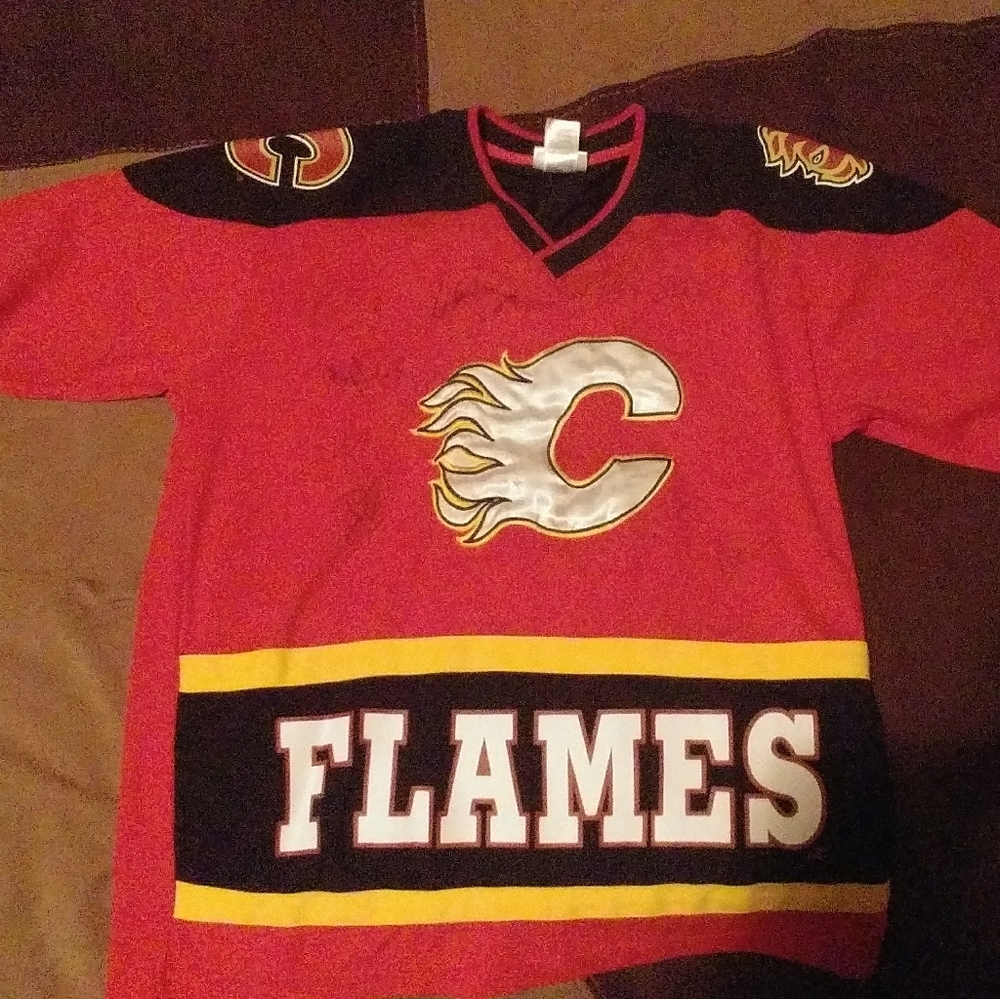 Retro Calgary Flames Jersey